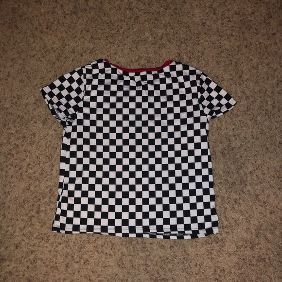 Waist hitting crop top - Picture 2 of 3